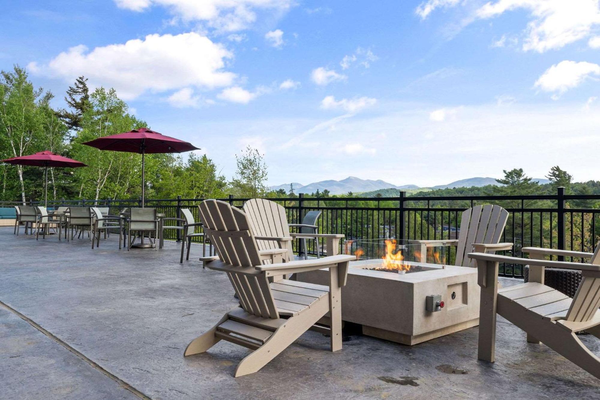 Cambria Hotel Lake Placid - Lakeside Resort Esterno foto