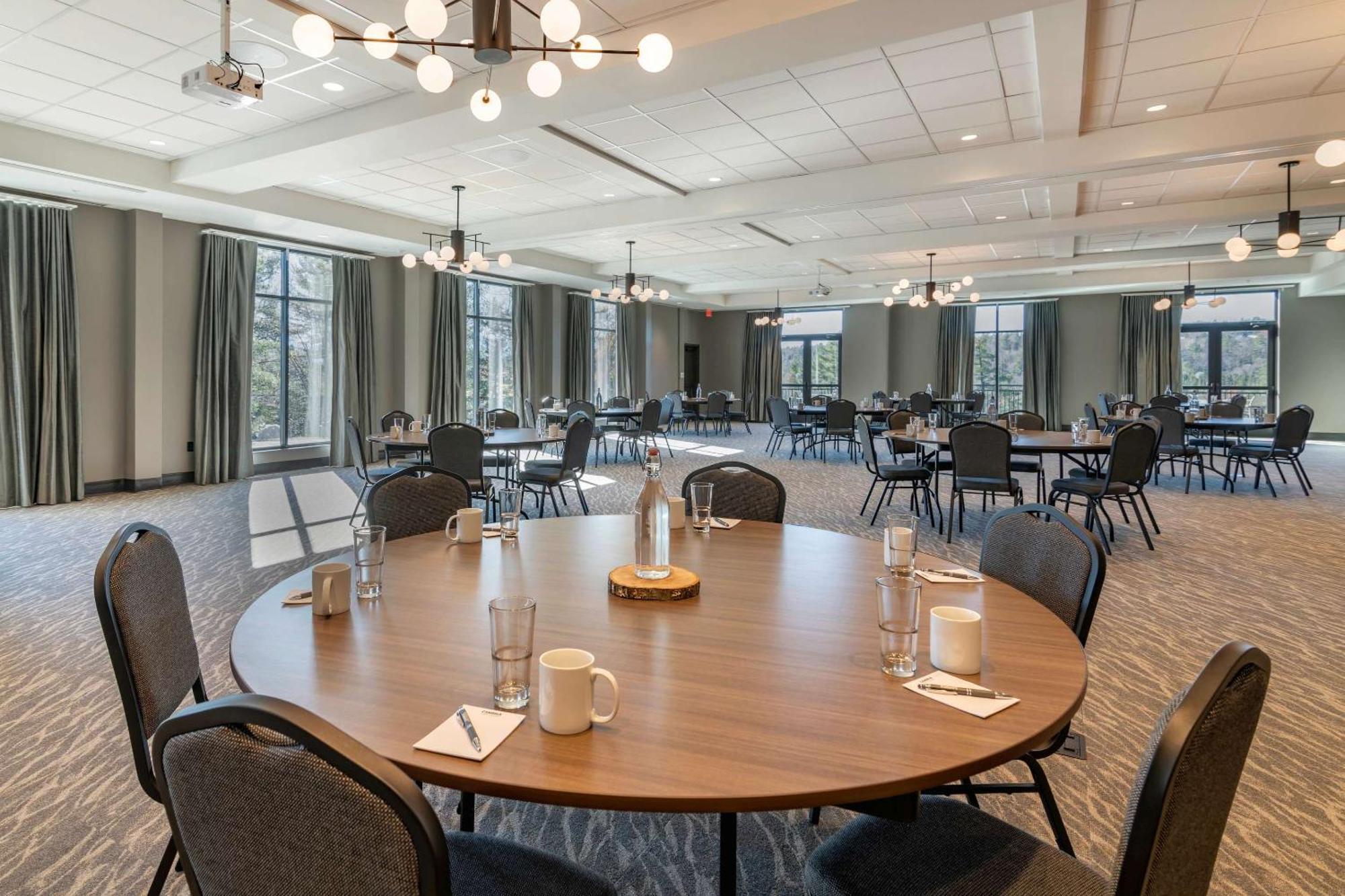 Cambria Hotel Lake Placid - Lakeside Resort Esterno foto