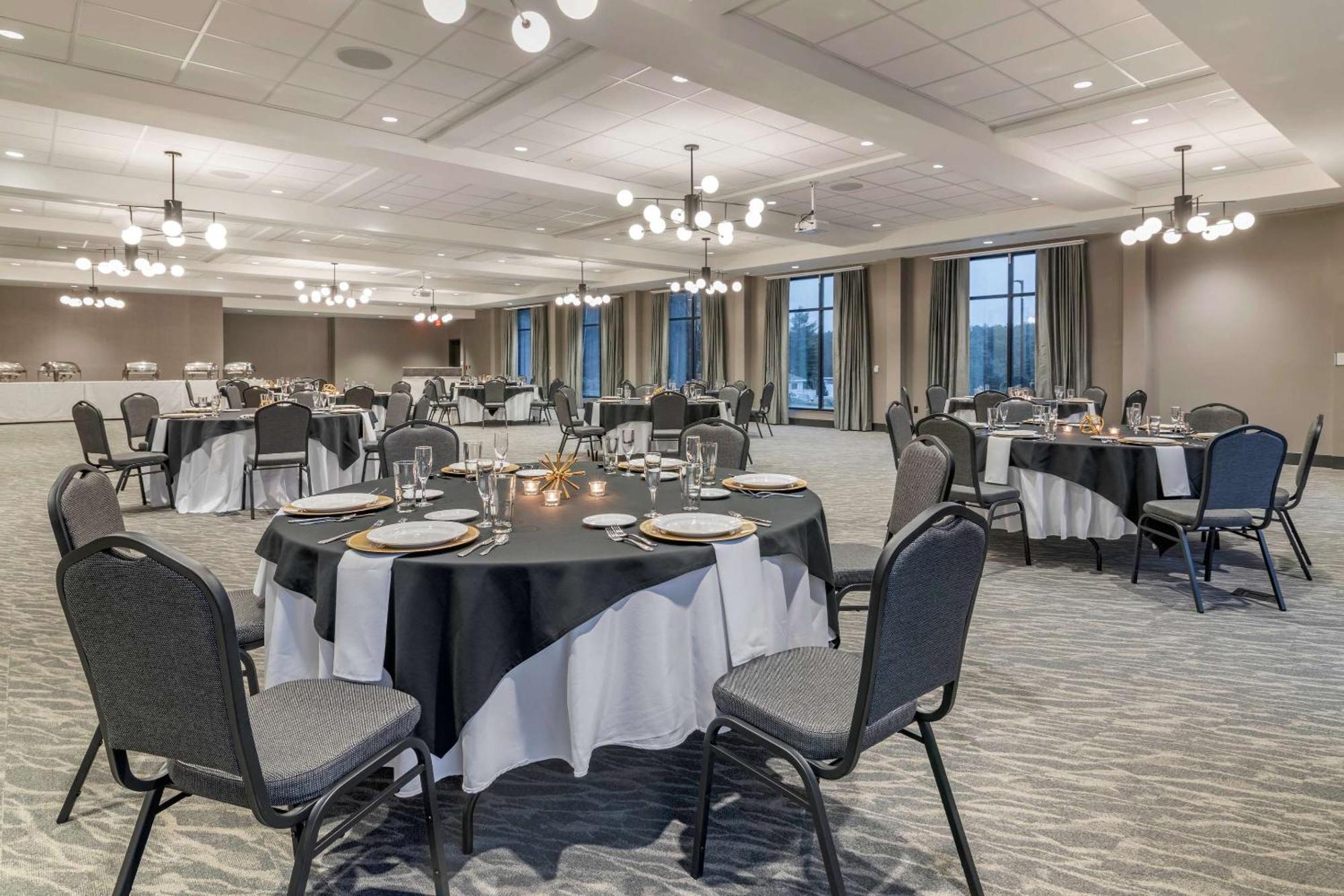Cambria Hotel Lake Placid - Lakeside Resort Esterno foto