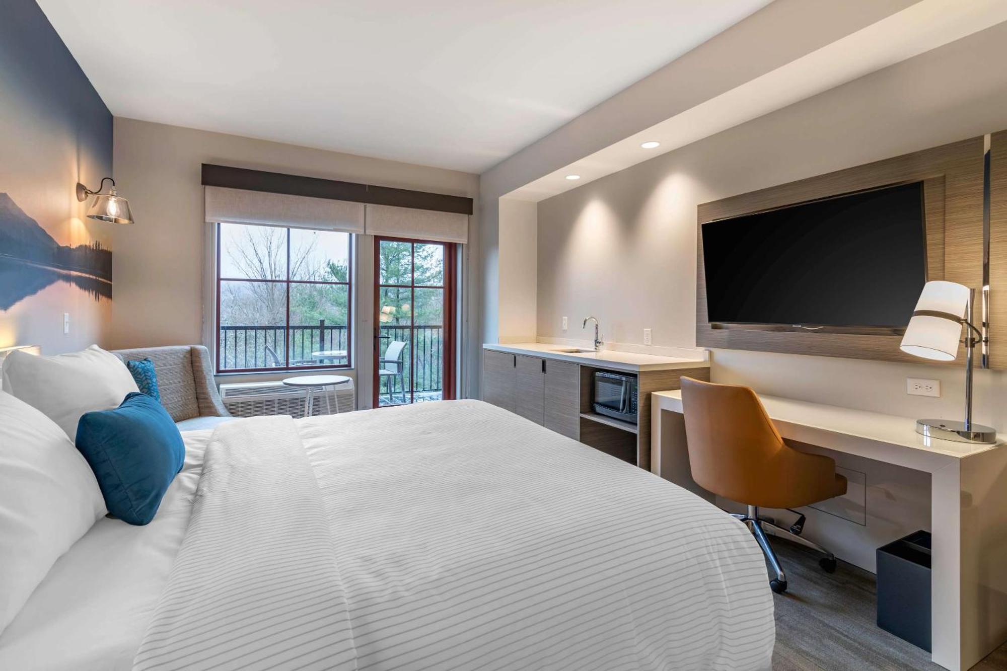 Cambria Hotel Lake Placid - Lakeside Resort Esterno foto