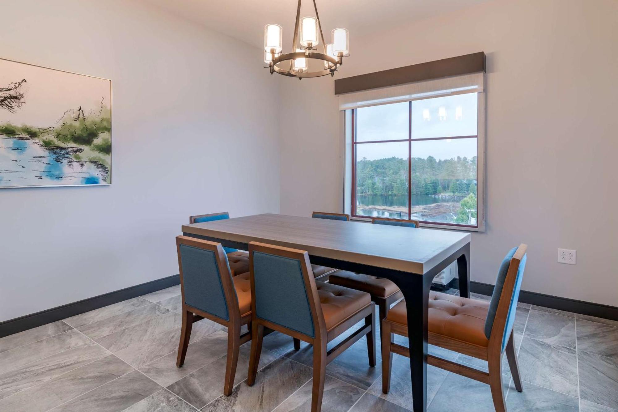Cambria Hotel Lake Placid - Lakeside Resort Esterno foto